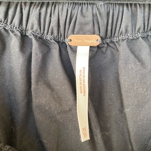 FREE PEOPLE TOP - Picture 3 of 4